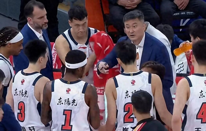 广东男篮伤病困扰内线 外援签约成关键补强