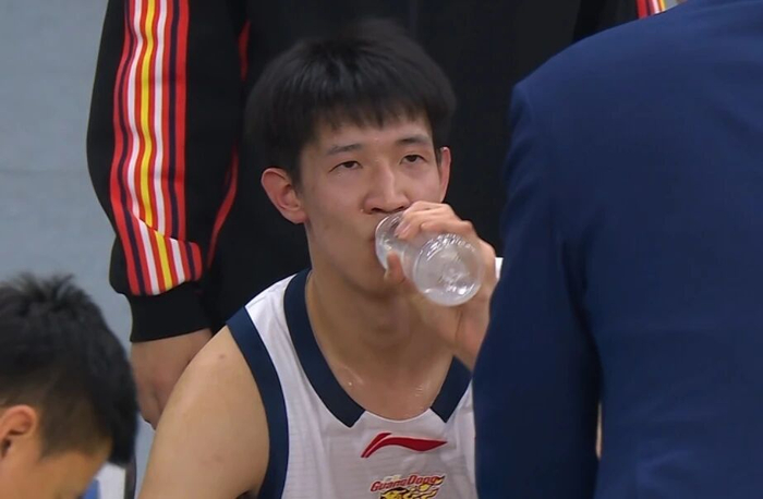 广东男篮伤病困扰内线 外援签约成关键补强