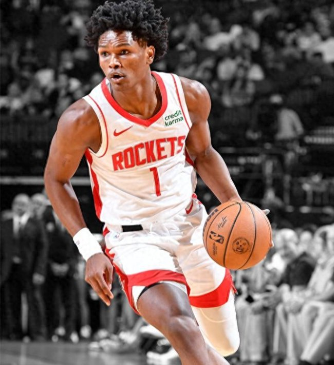 阿门·汤普森：三分命中率低却成火箭核心，防守