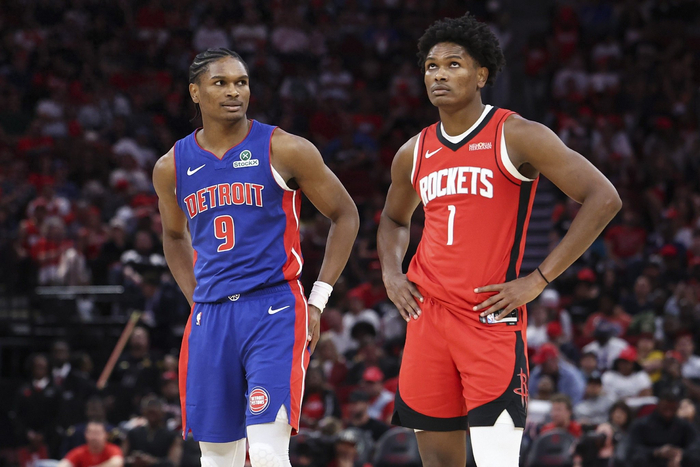 阿门·汤普森：三分命中率低却成火箭核心，防守